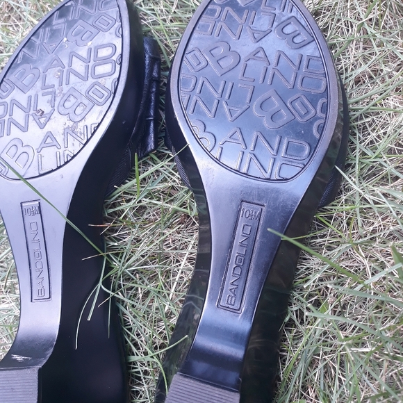 Bandolino Sandals - Picture 5 of 11